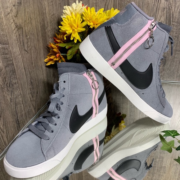 ❤️NWT NIKE W BLAZER MID REBEL shoes cool grey/whit - Picture 2 of 8